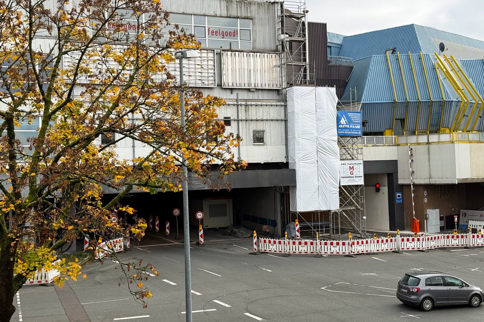 Blick auf den Rathaus-Tunnel von der Sauerfeld-Seite aus.