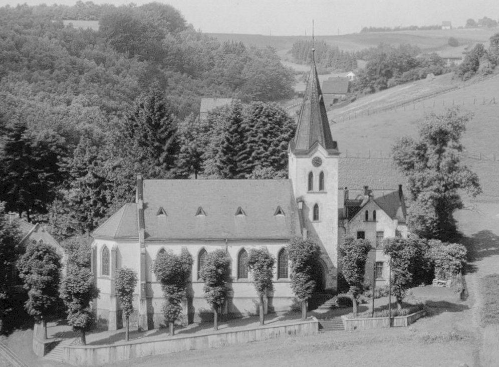 Eine Ansicht der Kirche aus dem Jahr 1937