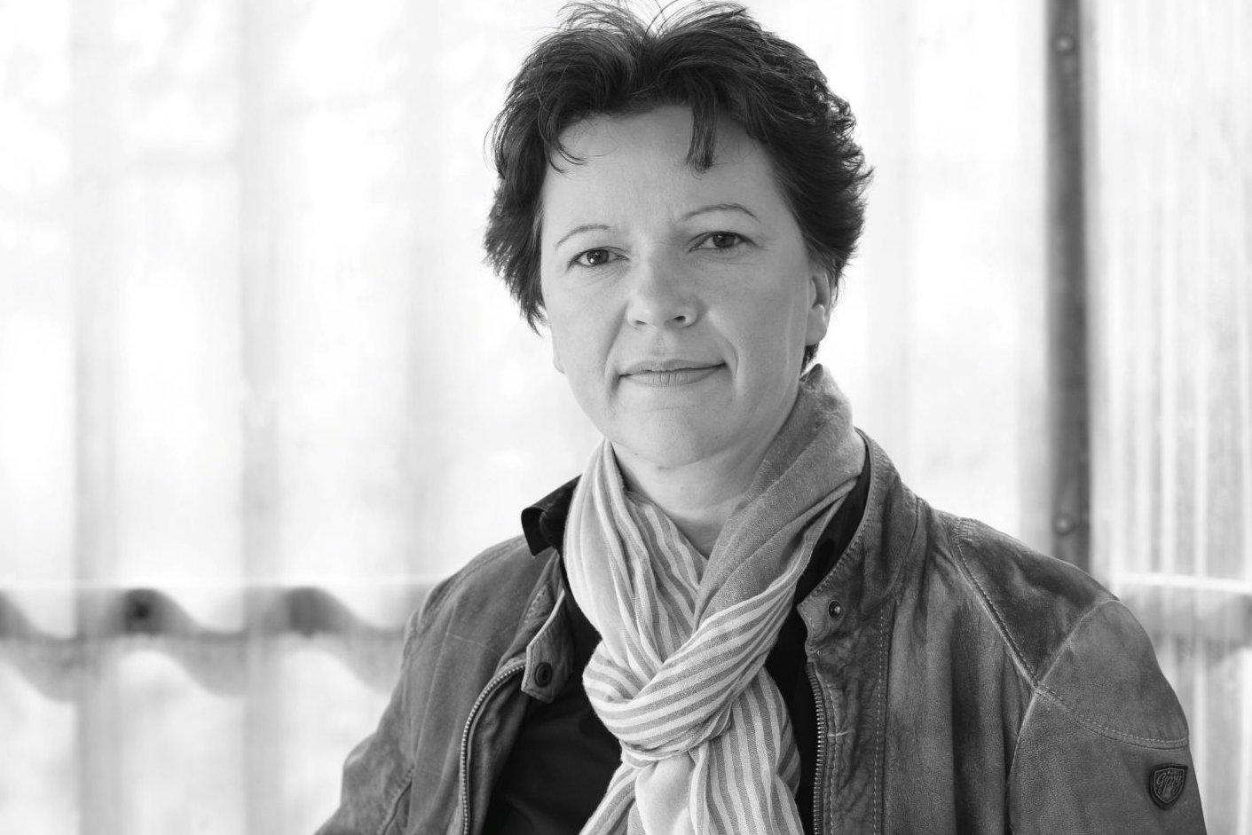 Foto von Autorin Kathrin Heinrichs