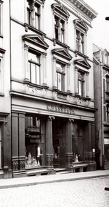 Das Gebäude Wilhelmstraße 64