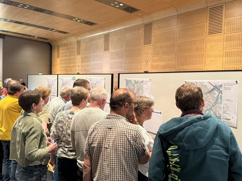 Öffentlichkeitsbeteiligung im Ratssaal zum Thema Radverkehr