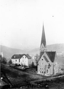 Die evangelische Kreuzkirche Lüdenscheid-Brügge