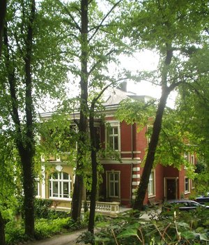 Das Geäude Fuelbecker Straße 3