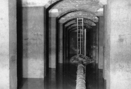 Das Wasserreservoir von Iinnen