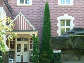 Das Gebäude Breslauer Straße 7